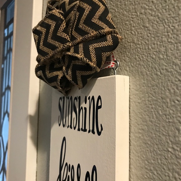 Welcoming in Summer Sign - Picture 3 of 3